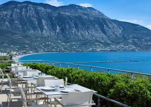 Webtours e Superfast Ferries: la Grecia per gli over 60