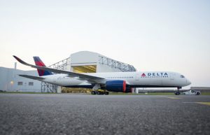 Delta, cala l’utile del trimestre. In flotta il primo A350-900