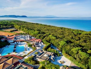 Valtur ospita mamme e bambini dei Centri di aiuto alla vita di Prato e Firenze