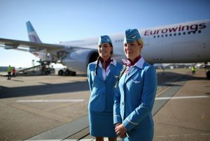 Eurowings: bando per 200 piloti e 400 assistenti di volo
