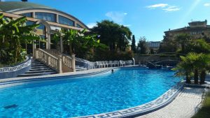 Abano Ritz festeggia mezzo secolo di terme e wellness tra i Colli Euganei