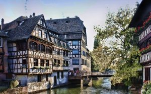Le migliori esperienze in Alsazia, guida online tra grandi vini e siti storici