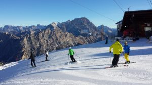 Funivie Tofana, la stagione riapre con le iniziative per chi ama sport e natura