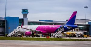 Wizz Air conquista gli slot di Monarch a Londra Luton