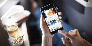 Nuovi servizi Cathay Pacific, dalle riviste illimitate agli upgrade