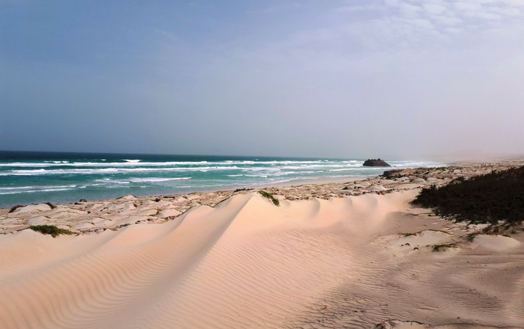 dune di sabbia spiaggia Royal Horizon Boa Vista Swan Club Capo Verde - villaggio Swan Tour