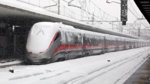 Ritardi e cancellazioni treni per neve, Piemonte e Liguria le più colpite