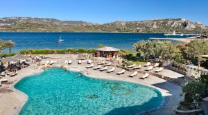 Delphina hotels & resorts, parte in anticipo l’estate in Sardegna