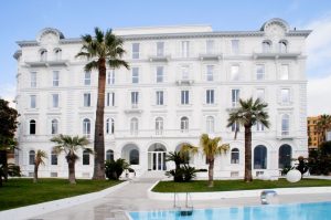 Riapre come cinque stelle il Miramare The Palace Hotel di Sanremo