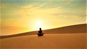 Corso di yoga nel deserto del Marocco con i Viaggi di Maurizio Levi