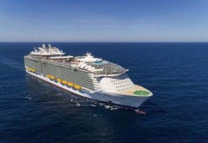 Royal Caribbean, partenze da Civitavecchia per la Symphony of the Seas