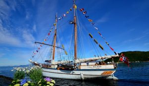 Musica folk, regate e giochi vichinghi nell’estate artica norvegese