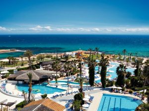 Cipro di mare & di terra