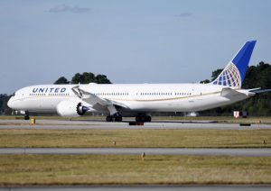 United Airlines: in flotta il primo dei 14 Boeing 787-10 ordinati