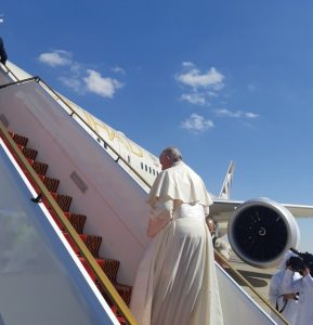 Etihad Airways riaccompagna a Roma Papa Francesco dopo la visita ad Abu Dhabi