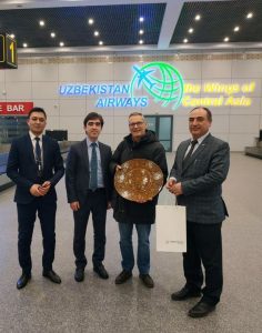 Uzbekistan, atterrato il primo turista italiano senza visto