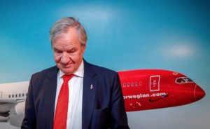 Bjorn Kjos lascia la guida di Norwegian. In calo gli utili del semestre