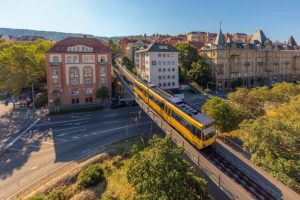 Stoccarda tra panorami e vigneti, la città si svela nei colori autunnali