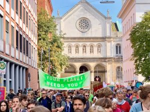 FlixBus partecipa al 3° sciopero globale del clima con i dipendenti