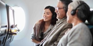 Cathay Pacific rinnova e amplia i contenuti di flight entertainment