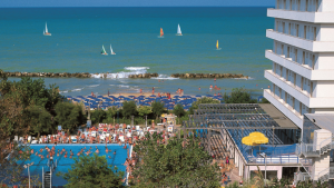 Bluserena mette in vendita i suoi sette hotel di proprietà?