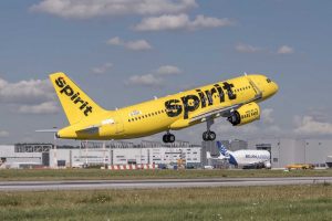 Spirit Airlines posticipa all’8 luglio il voto sulla fusione con Frontier Airlines