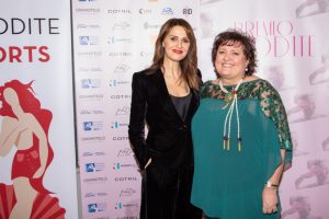 Bluvacanze premia Paola Cortellesi con il Premio Afrodite