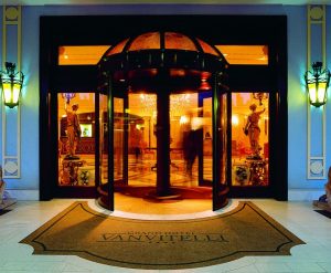 Ota Viaggi e Agenzia per Amica: riunione in Campania con 70 adv per parlare di crisi