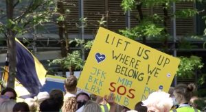 Protesta dei lavoratori Lufthansa per i tagli annunciati