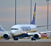 Ryanair: «Bene lo stop Ue all’acquisto di eTraveli da parte di Booking»