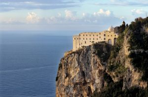 Il Monastero Santa Rosa riparte all’insegna della privacy