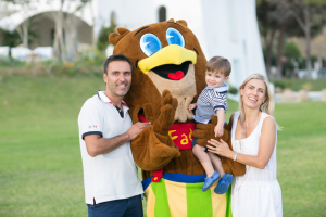 Falkensteiner rinnova il look per Falky, la mascotte amata dai bambini è ora una vera star