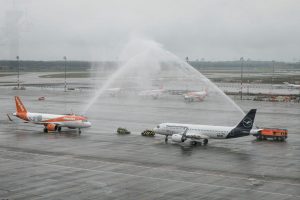 Berlino, operativo il nuovo aeroporto Willy Brand: 9 anni di ritardi e 4 miliardi di costi aggiuntivi