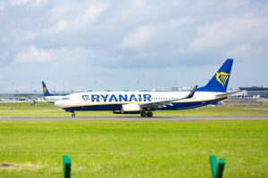 Ryanair: trimestre da 170 milioni di utile, ma sull’outlook pesa l’incertezza del periodo