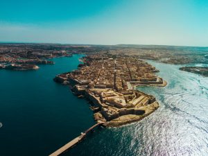 Malta avanti tutta: i dati di gennaio superano quelli pre-pandemia, per arrivi e spesa