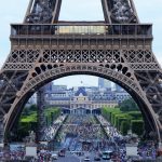 Parigi riduce gli appartamenti turistici. Da 98 mila nel 2024 a 60 mila