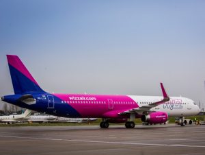 Wizz Air sconta l'impatto del conflitto mediorientale e aumenta le perdite del trimestre