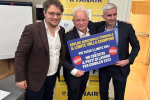 Ryanair riduce a Roma. Un aereo in meno a Fiumicino nel 2025