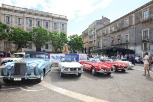 Gnv sponsor del Raid dell’Etna dedicato alle auto storiche