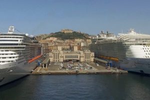 Nel 2025 a Napoli sbarcheranno 2,1 milioni di crocieristi