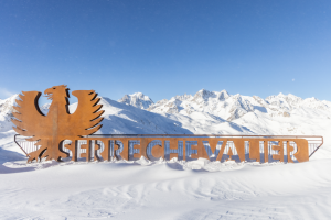 Serre Chevalier: nuove aperture e investimenti per l’inverno 2025/26