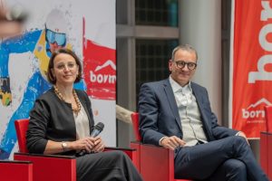 Bormio, il conto alla rovescia per le Olimpiadi invernali: una valle che guarda al mond