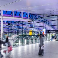 Londra Heathrow abolisce il limite di 100 ml per i contenitori di liquidi