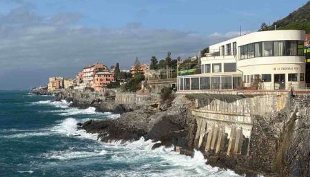 https://www.travelquotidiano.com/wp-content/uploads/2026/03/Capitolo-Riviera-Passeggiata-Nervi-2-e1773399819264-450x257.jpeg