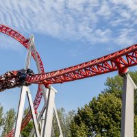 Mirabilandia apre i battenti il 2 aprile. Il parco presenta molte novità