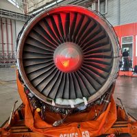 EasyJet e i 20 anni della base a Malpensa: storia di un successo