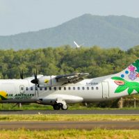 Air Antilles rimane a terra: il tribunale ordina la cessazione immediata delle attività