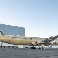 Qantas: il Project Sunrise avanza con l'assemblaggio del primo Airbus A350-1000Ulr