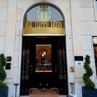 Due Torri Hotel Verona punta sulla cultura: un libro per raccontare la destinazione