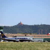 Ryanair: estate da 63 rotte e 11 velivoli basati per l'aeroporto di Bologna